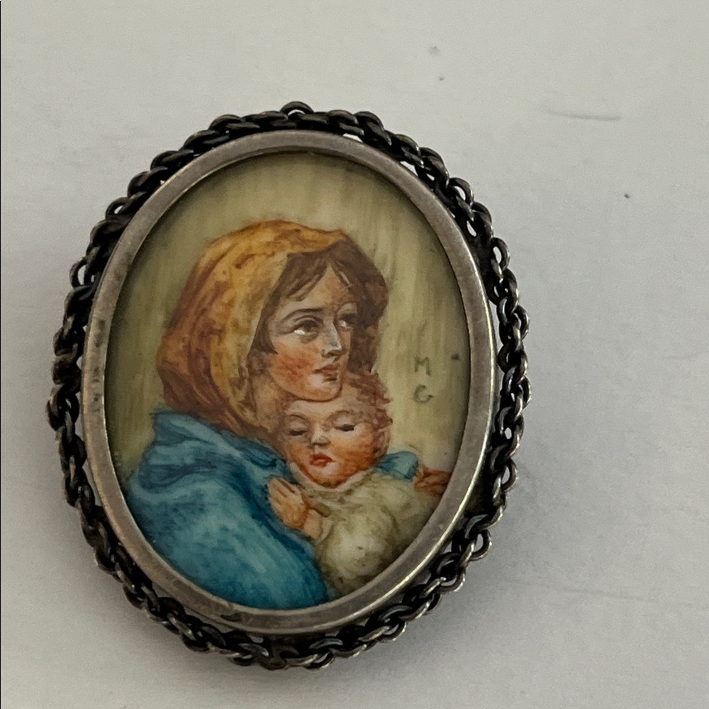 Antique Hand-painted Mother and Child Oval Brooch Silver Framed Pendant/Brooch